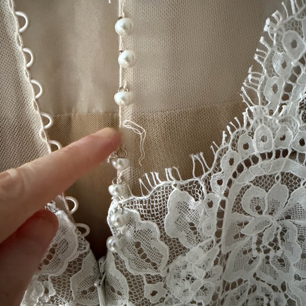 NWT W Too by Watters Locket Uma Wedding Dress in Ivory/Nude Size 14 Lace Train - Picture 11 of 16